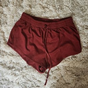 High-waisted velvet shorts